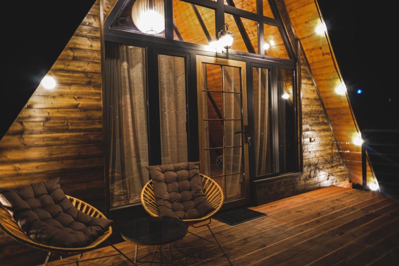 Villa Voyager Kazbegi Exterior foto
