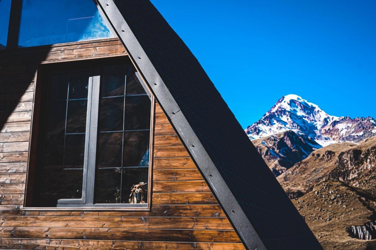 Villa Voyager Kazbegi Exterior foto